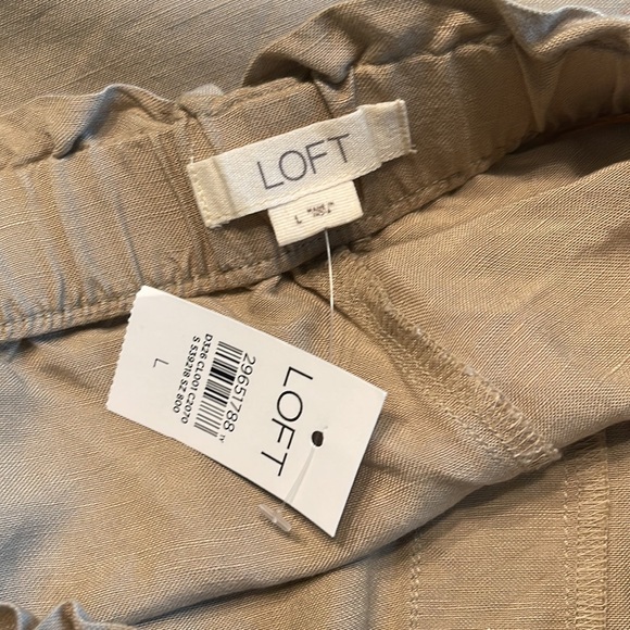 Loft Linen Shorts - Picture 5 of 6
